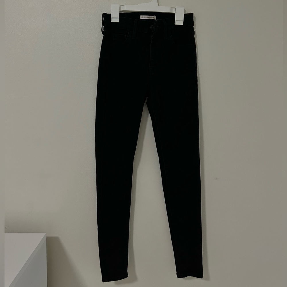 LEVI Black Tight Jeans